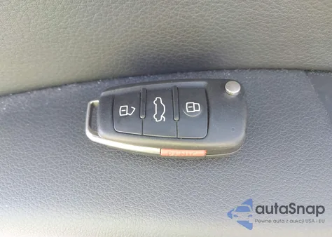 2016 Audi Q3 2.0T Premium Plus z USA, uszkodzony, nr VIN WA1EFCFS9GR013215